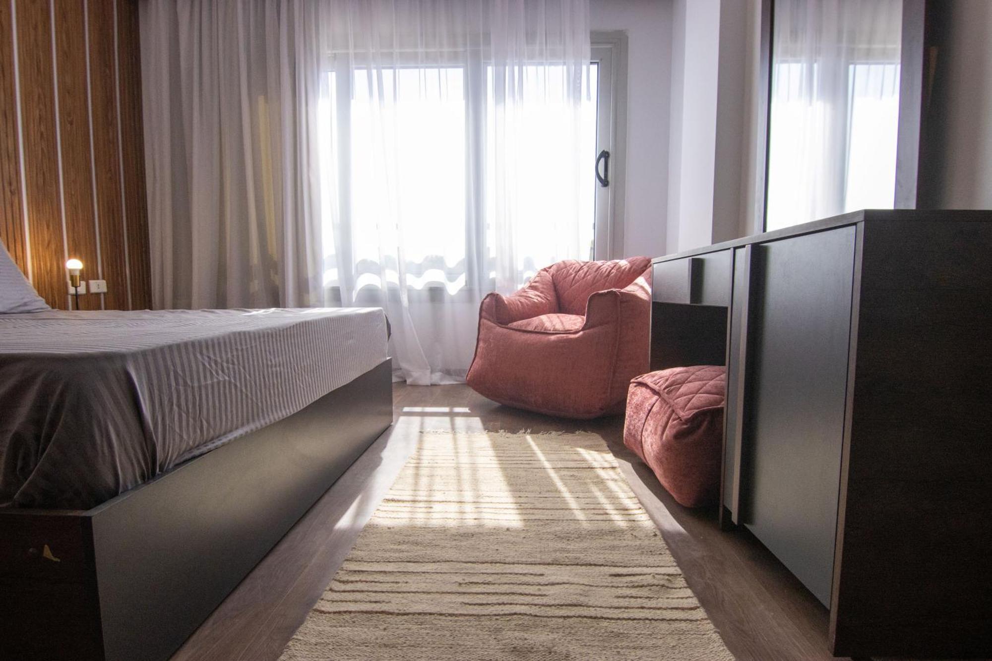 Luxurious New Mirage 1 Brd Apartment *