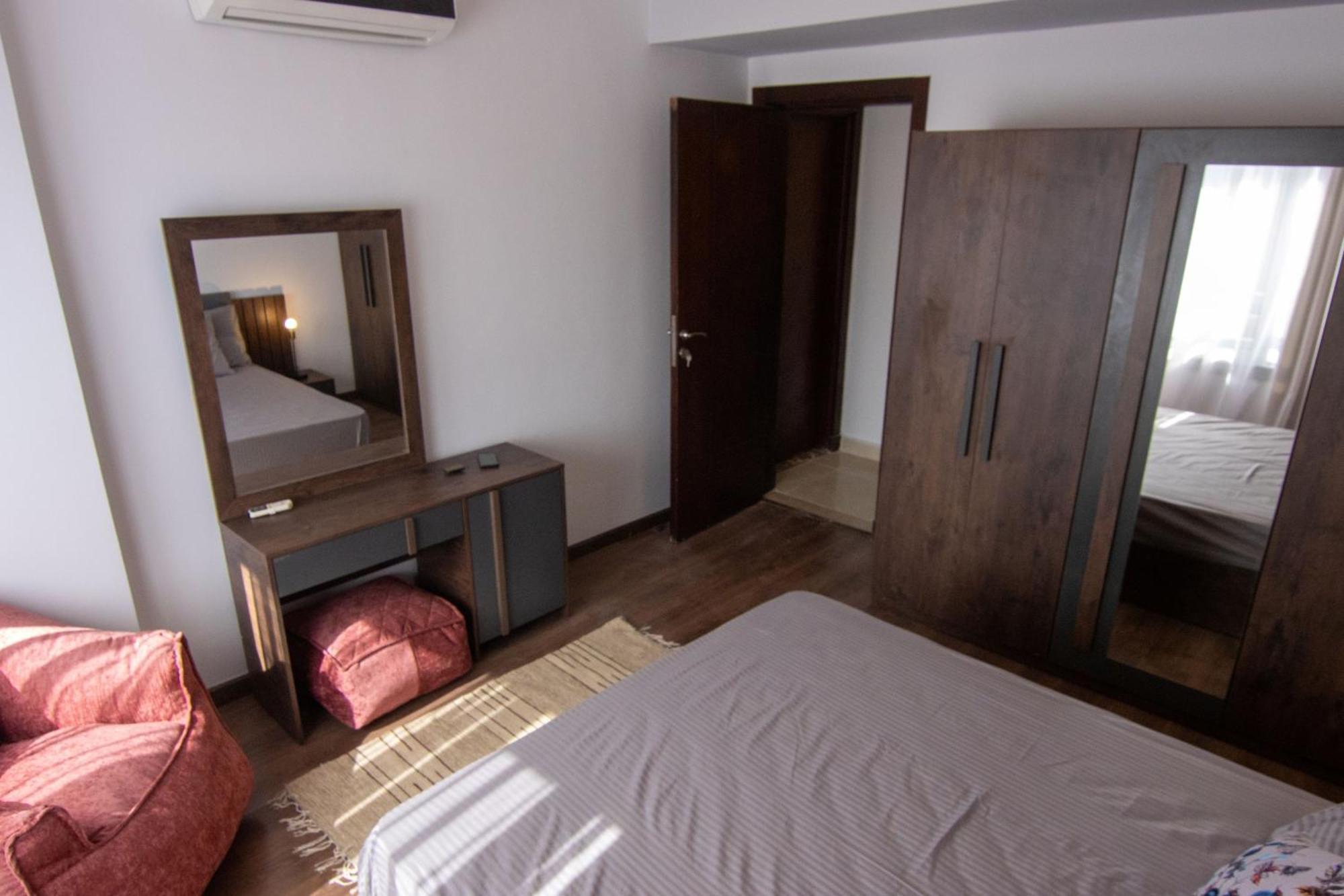Luxurious New Mirage 1 Brd Apartment *